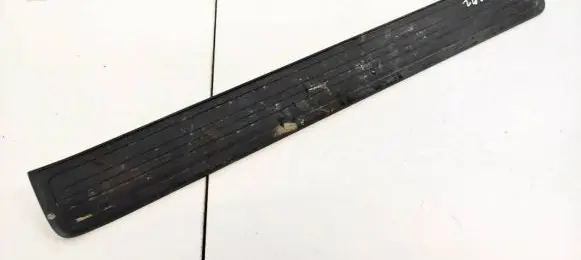 Honda CR-V Front sill trim cover 84252SWAA012M1 84252-SWA-A012-M1