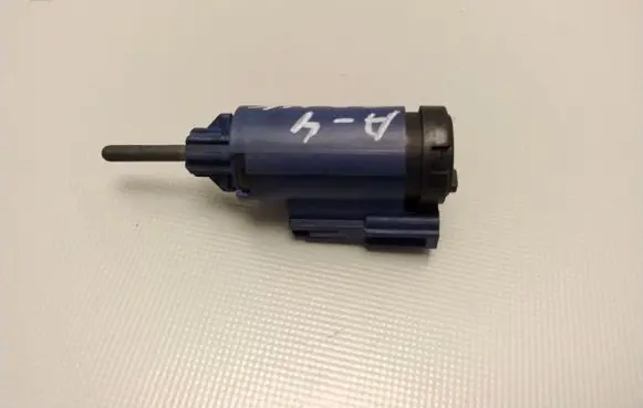 Clutch pedal sensor
