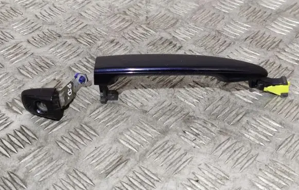 Subaru Outback Front door exterior handle