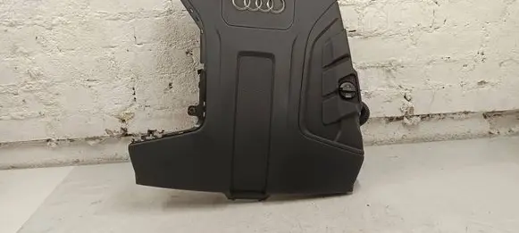 Audi Q8 Air filter box 4m0133837f