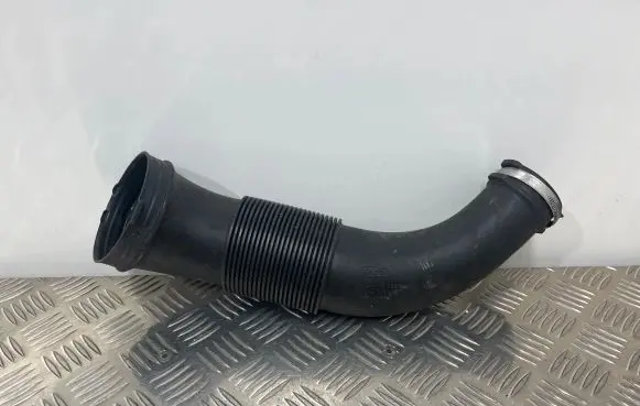 Audi A8 S8 D4 4H Air intake duct part 4H0129606B