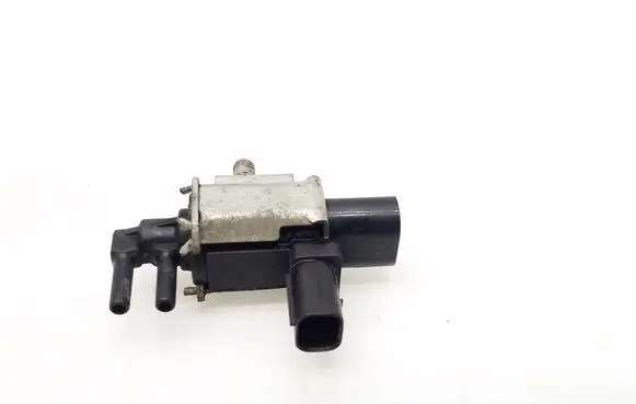 Ford S-MAX Vacuum valve 4M5G9A500