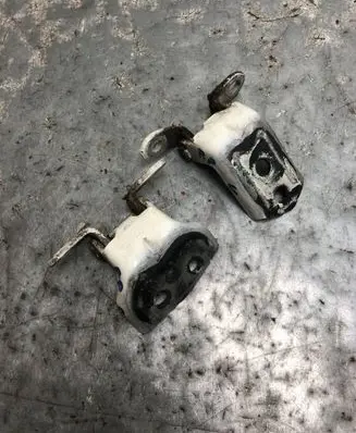 Nissan Qashqai+2 Front door hinge set 