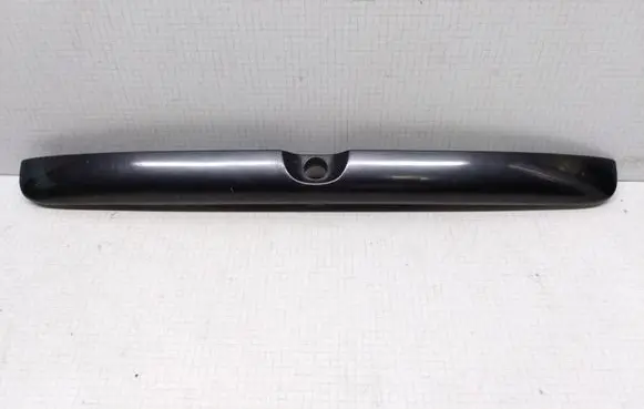 Opel Vectra B Trunk door license plate light bar 22877R4