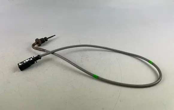 Volkswagen Tiguan Exhaust gas temperature sensor 04L906088CC