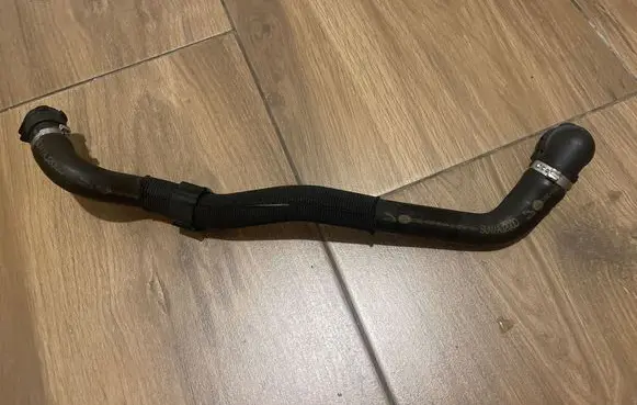 Jaguar F-Pace Engine coolant pipe/hose HK838C424AC