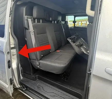 Ford Transit Custom Sliding door lock loop/hook striker BK21V21982AB