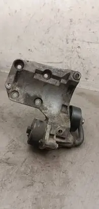 BMW X5 E53 A/C compressor mount bracket 7786194