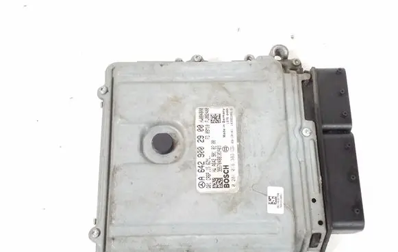 Mercedes-Benz E W212 Engine control unit/module A6429002900
