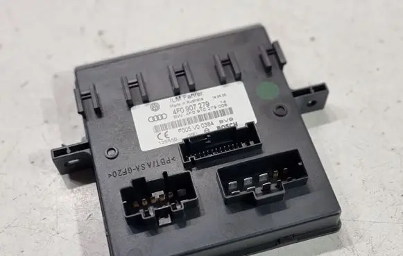 Audi A6 S6 C6 4F Comfort/convenience module 4F0907279