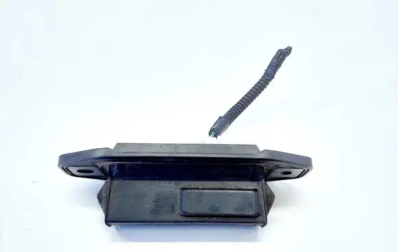 Toyota Auris E180 Tailgate/boot open switch button I5C879