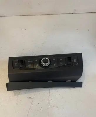 Audi A3 S3 8V Climate control unit 8K1820043AG