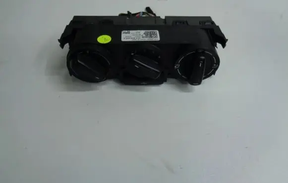Volkswagen Polo V 6R Climate control unit 6C0819045A