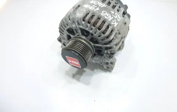 Volkswagen Golf Plus Generator/alternator 06F903023C 2542695F 407142434