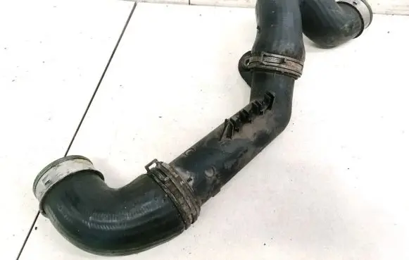 Volkswagen Golf V Intercooler hose/pipe 3C0145770B