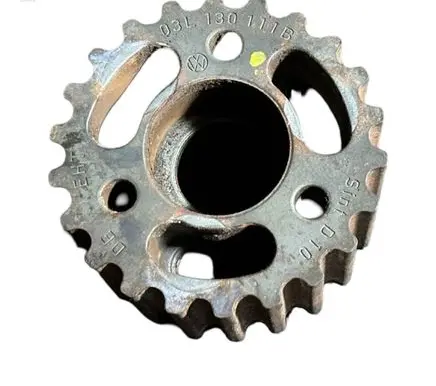 Audi A4 S4 B8 8K Fuel pump gear (pulley) 03L130238 03L130111B