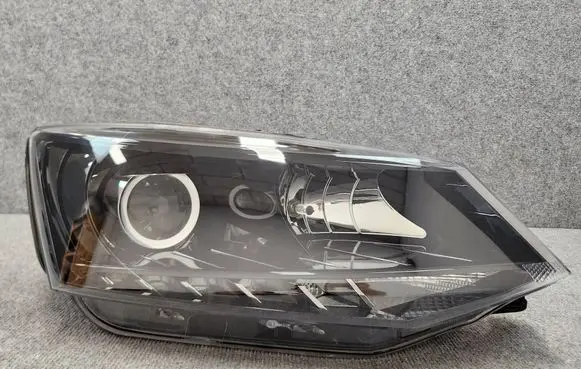 Skoda Fabia Mk3 (NJ) Headlight/headlamp 6V1941016BSCZ 6V1941016B