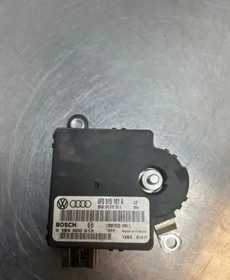 Audi A6 S6 C6 4F Power management control unit 4F0915181A 4F0910181E 0199000013
