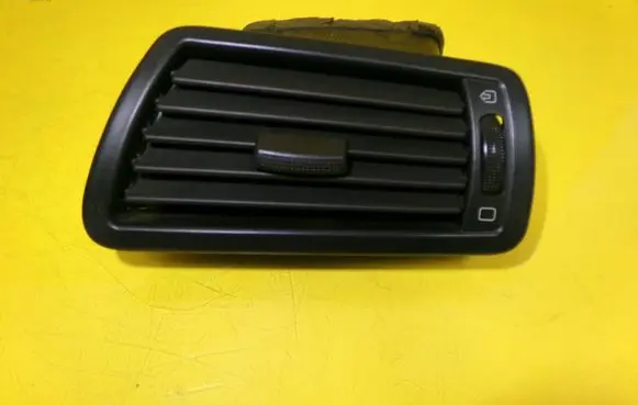 Peugeot 807 Dashboard side air vent grill/cover trim 1484108077
