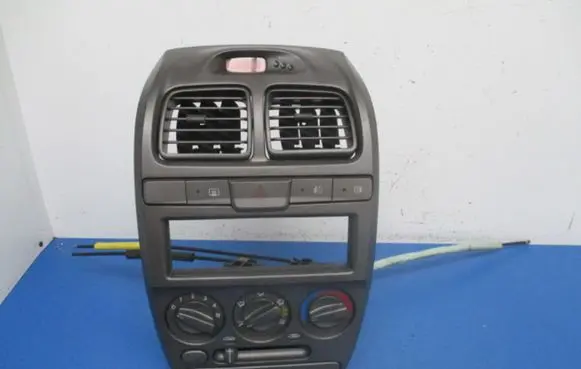 Hyundai Accent Climate control unit