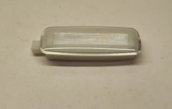 Audi A3 S3 8V Front seat light 4H0947105D