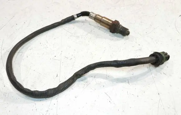 BMW 5 F10 F11 Lambda probe sensor 761432202 0258010436