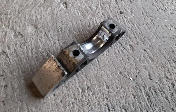 Porsche Cayenne (92A) Sway bar bush bracket, front 7L0411063B