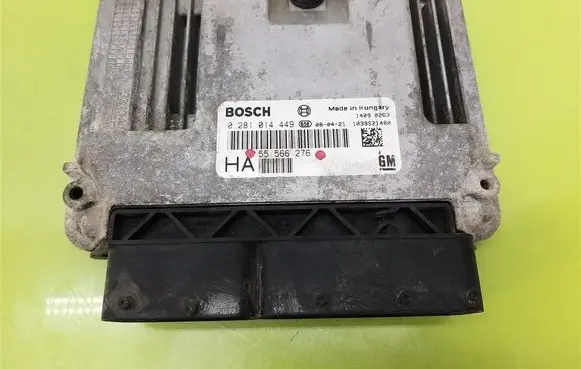 Opel Vectra C Engine control unit/module 55566276