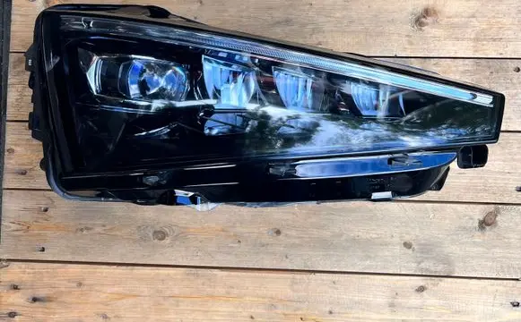 Skoda Scala Headlight/headlamp 657941016A 90176079