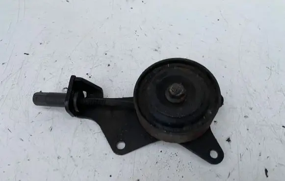 Nissan Pathfinder R51 Generator/alternator belt tensioner