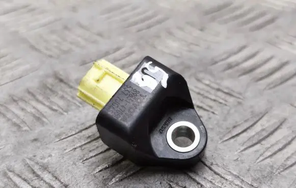 Jeep Cherokee Airbag deployment crash/impact sensor 8983147050