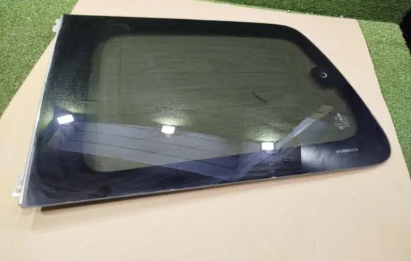 Mitsubishi Pajero Rear side window 43R00150 7J000594 A001594