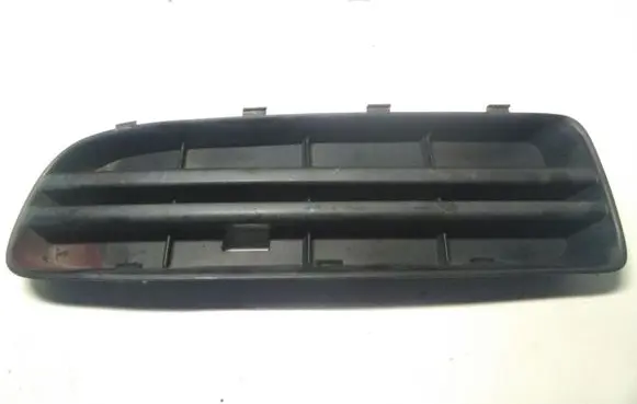 Skoda Octavia Mk1 (1U) Front bumper lower grill 1U0807367C 0010111313810 0111313810