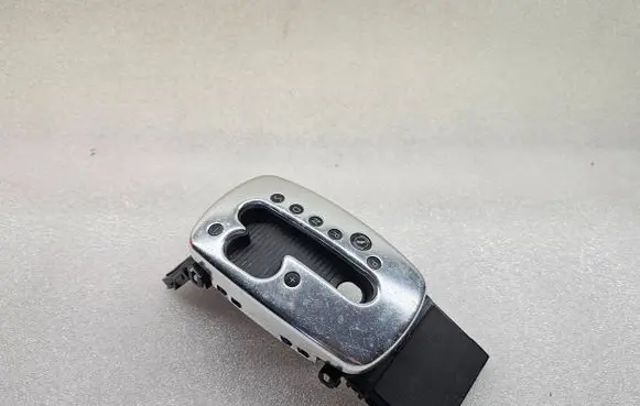 Audi A6 Allroad C5 Gear selector 4B0713111BF