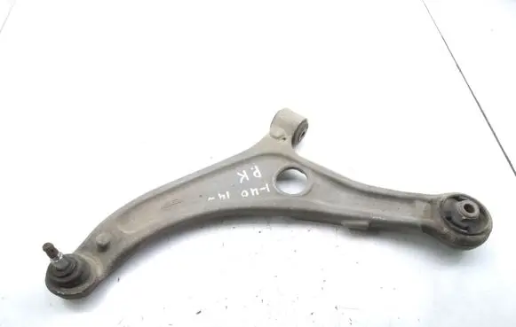 Hyundai i40 Front lower control arm/wishbone