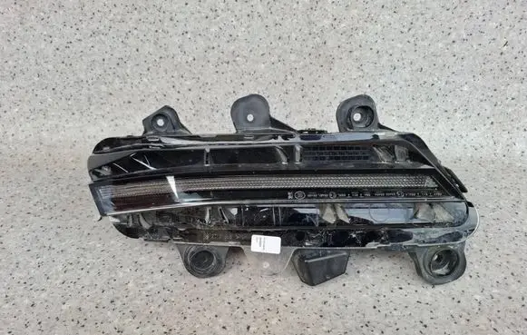 Peugeot 3008 II LED Daytime headlight 9836231080 558362 2103093PDK