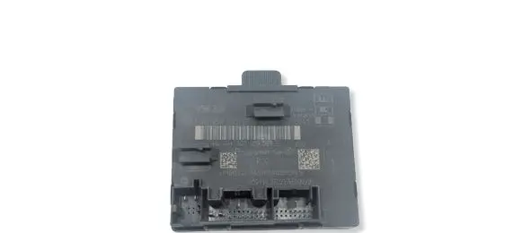 Volkswagen Touran III Door control unit/module 5Q0959595E
