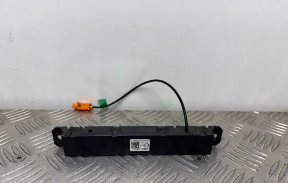 Alfa Romeo Giulia Aerial antenna amplifier 50534859