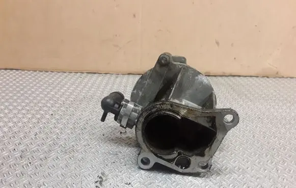 Vacuum pump