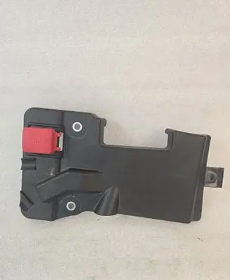 Volvo XC90 Battery box tray cover/lid 31652061