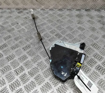 Lexus IS III XE30 Coupe door lock (next to the handle) 6904060220