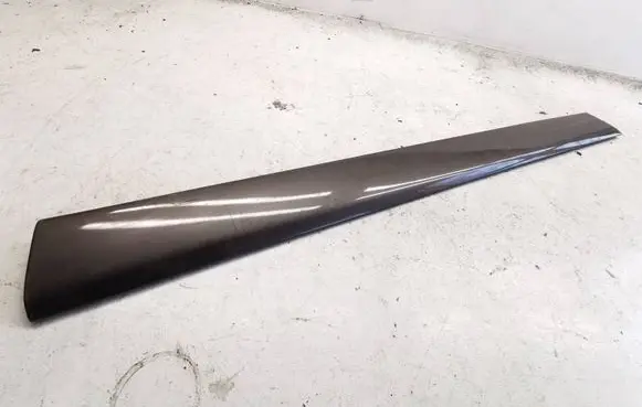 Audi A6 S6 C4 4A Front door trim (molding) 4A0853951A