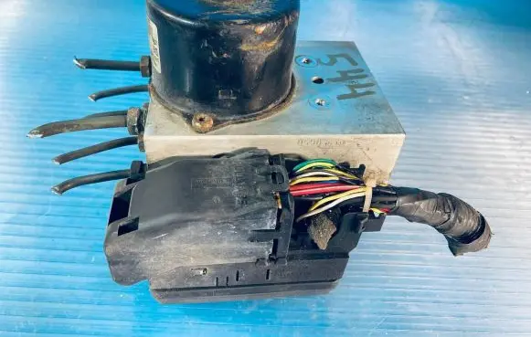 Jaguar S-Type ABS Pump 2W932C405AC 2W932C219BC