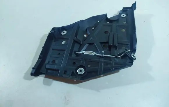 Porsche Panamera (970) Headlight/headlamp mounting bracket 97063107302