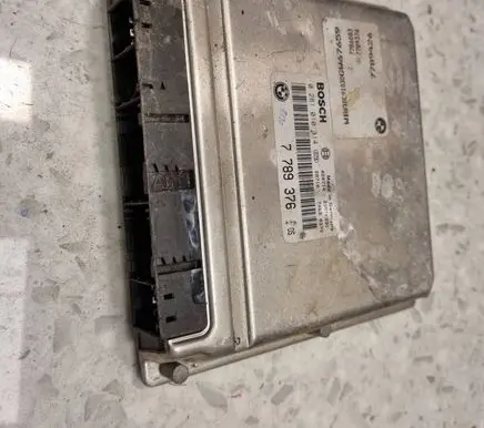 BMW 5 E39 Engine control unit/module 7789376 020710 0281010314