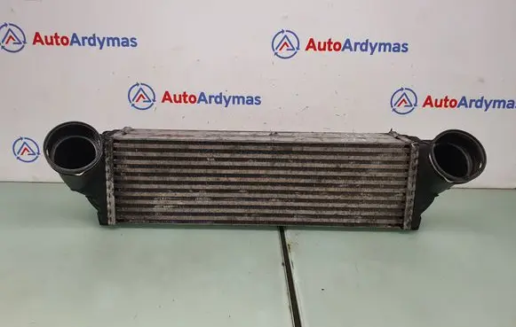 BMW X5 E70 Intercooler radiator 7533475 17517533475 7809321