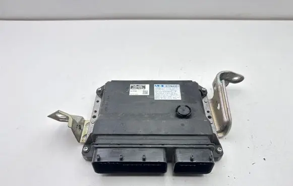 Toyota Prius+ (ZVW40) Engine control unit/module 8966147570