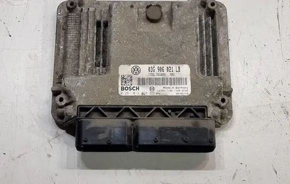 Skoda Octavia Mk2 (1Z) Engine control unit/module 03G906021LB 0281013238