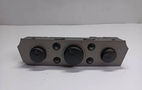 Opel Vectra C Climate control unit 13138190 MCP3200