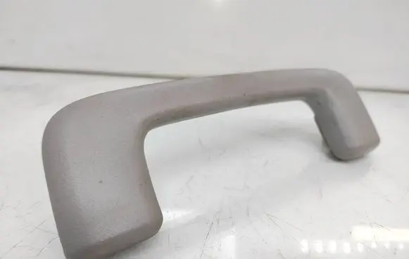 Mitsubishi Outlander Front interior roof grab handle